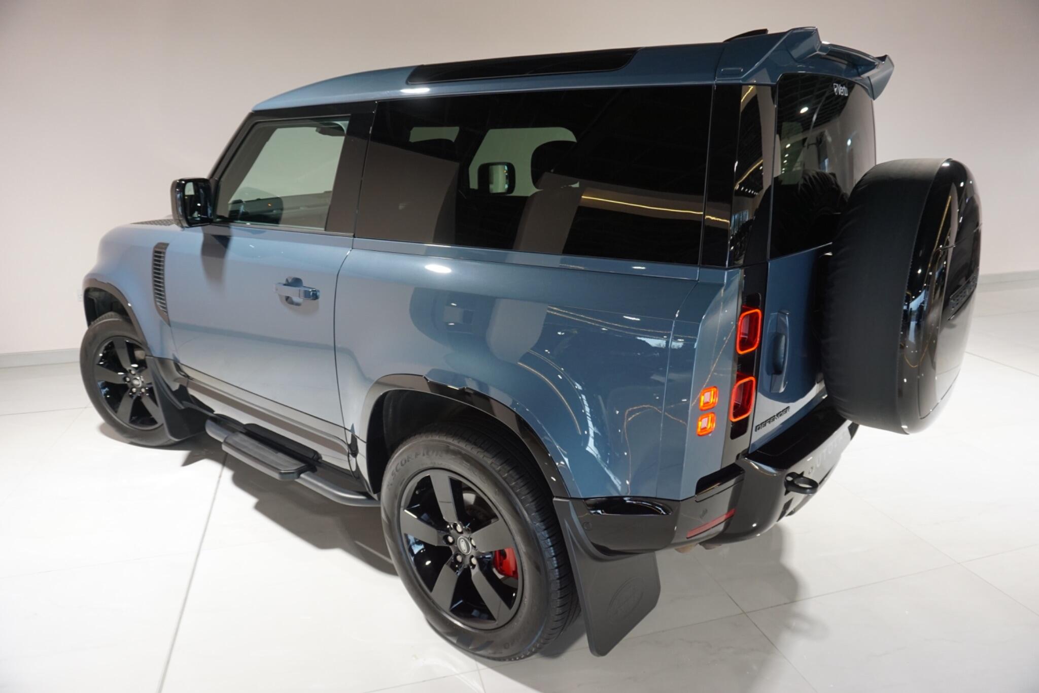 Land Rover Defender 90 3.0 D250 MHEV X-Dynamic HSE SUV 3dr Diesel Auto 4WD Euro 6 (s/s) (250 ps)